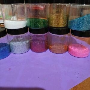 9 Assorted Glitters